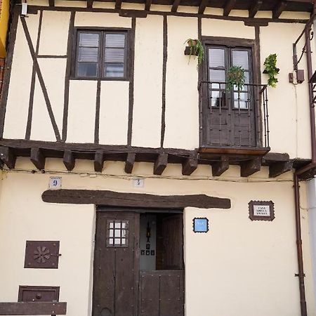 Апартаменти La Casa De La Abuela Amalia Аренас-де-Сан-Педро Екстер'єр фото