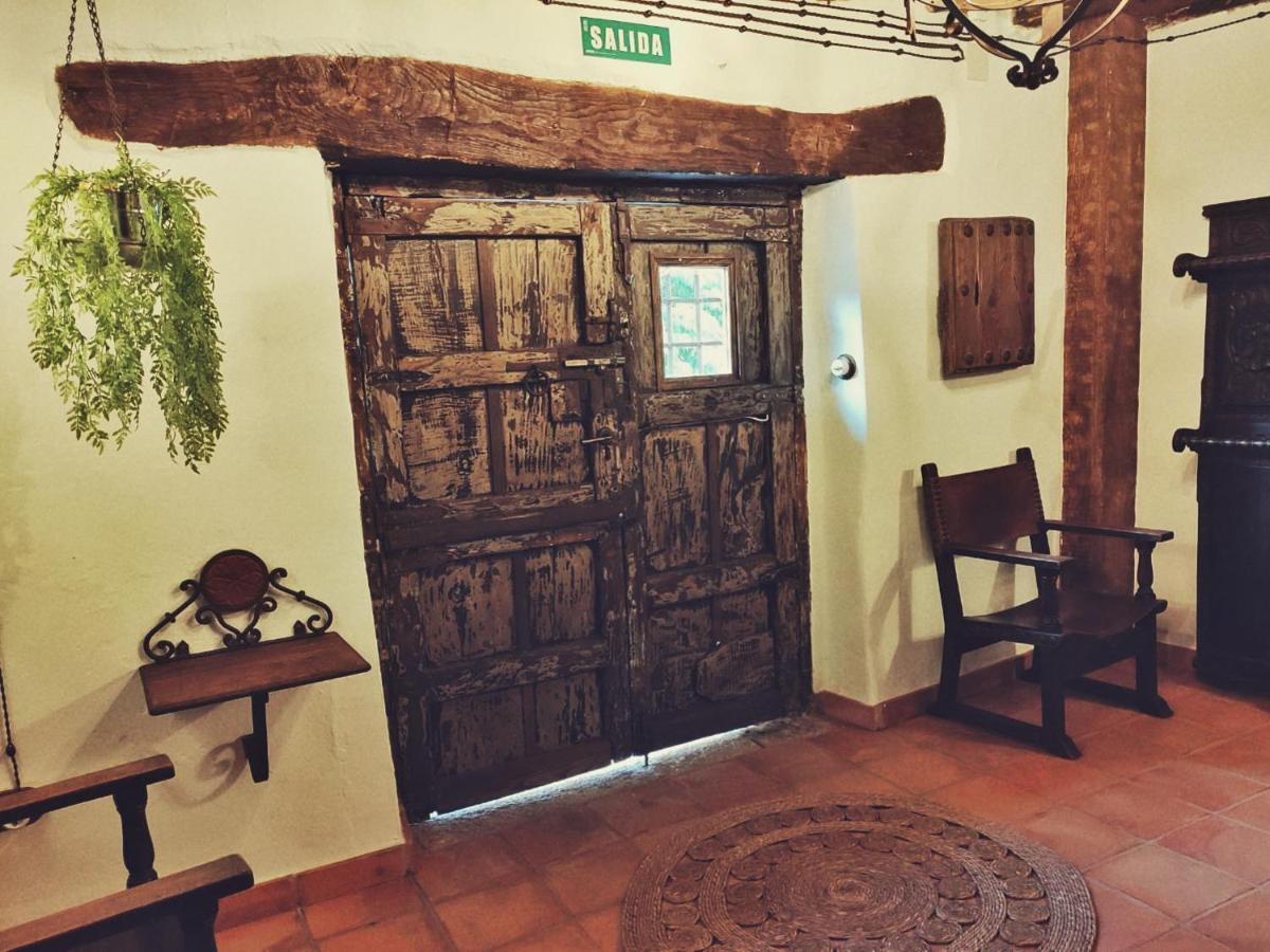 Апартаменти La Casa De La Abuela Amalia Аренас-де-Сан-Педро Екстер'єр фото